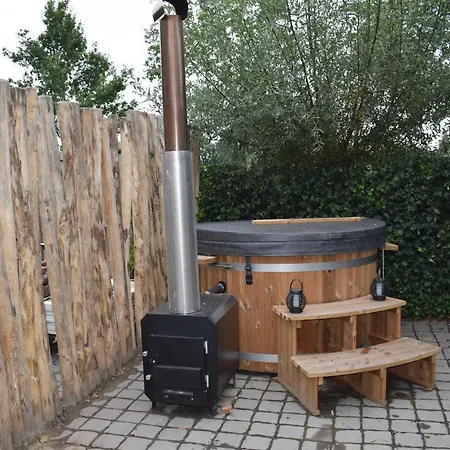 Apartment Romantische Loft Met Heerlijke Hottub Eindhoven